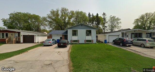 122 Riel Avenue（加拿大曼尼托巴省温尼伯市）房屋照片