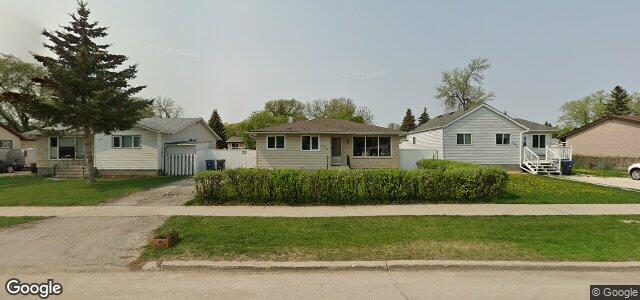 Photo of 125 Riel Avenue in Winnipeg, Manitoba