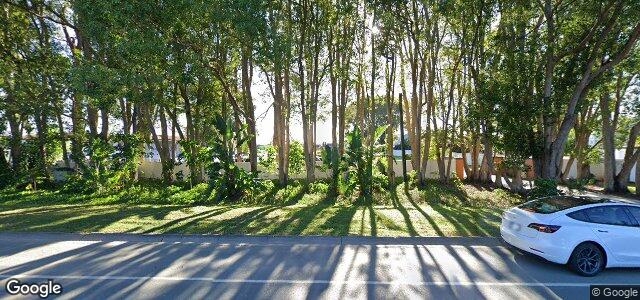 Larawan ng 14 Riverbend Avenue sa Winnipeg, Manitoba