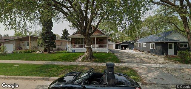 Larawan ng 141 Riel Avenue sa Winnipeg, Manitoba