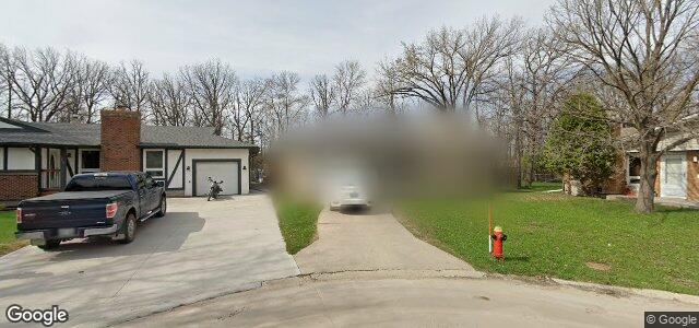 Larawan ng 15 Warrendale Place sa Winnipeg, Manitoba