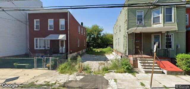 Photo of 161 Woodlawn Avenue in Winnipeg, Manitoba