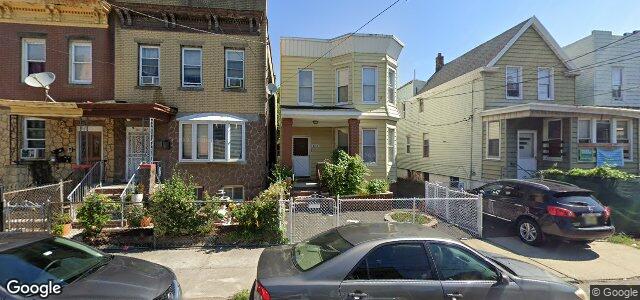 Larawan ng 164 Woodlawn Avenue sa Winnipeg, Manitoba