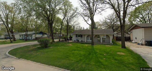 Larawan ng 18 Metz Street sa Winnipeg, Manitoba