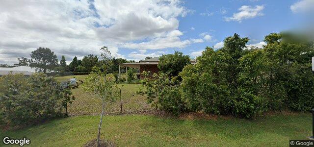 Larawan ng 19 English Place sa Winnipeg, Manitoba