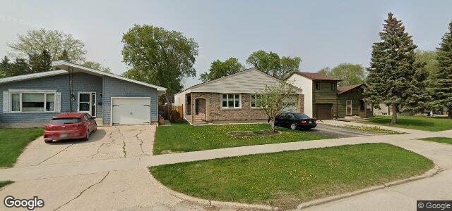 Larawan ng 193 Riel Avenue sa Winnipeg, Manitoba