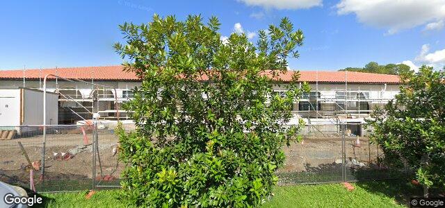 Larawan ng 2 Riverbend Avenue sa Winnipeg, Manitoba