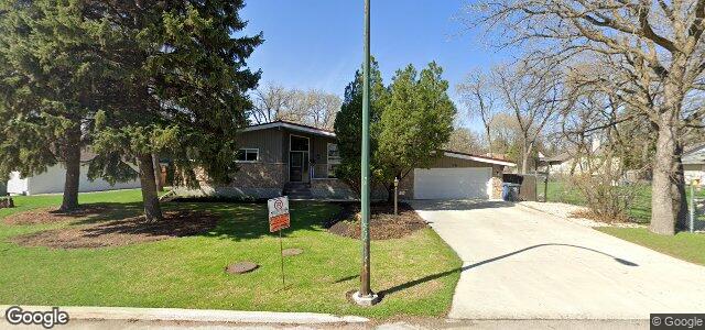 Larawan ng 20 Fernleaf Drive sa Winnipeg, Manitoba