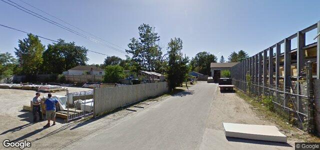 Larawan ng 21 Riverbend Avenue sa Winnipeg, Manitoba