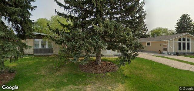 Larawan ng 22 Blue Spruce Crescent sa Winnipeg, Manitoba