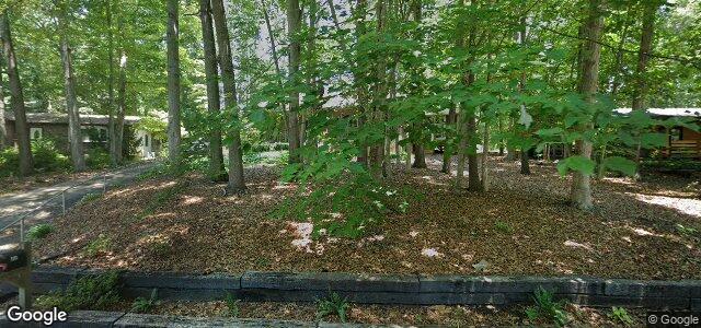 Larawan ng 22 English Place sa Winnipeg, Manitoba