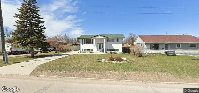 Larawan ng 23 Riverbend Avenue sa Winnipeg, Manitoba
