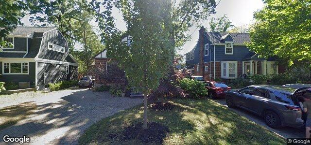 Larawan ng 24 Woodlawn Avenue sa Winnipeg, Manitoba