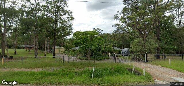 Larawan ng 250 Avalon Road sa Winnipeg, Manitoba