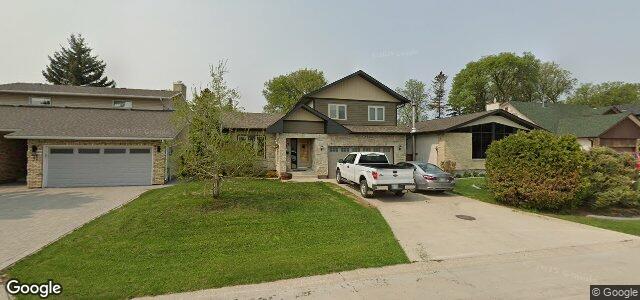 Larawan ng 27 English Place sa Winnipeg, Manitoba