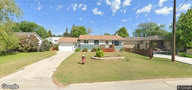 Larawan ng 27 Greendell Avenue sa Winnipeg, Manitoba