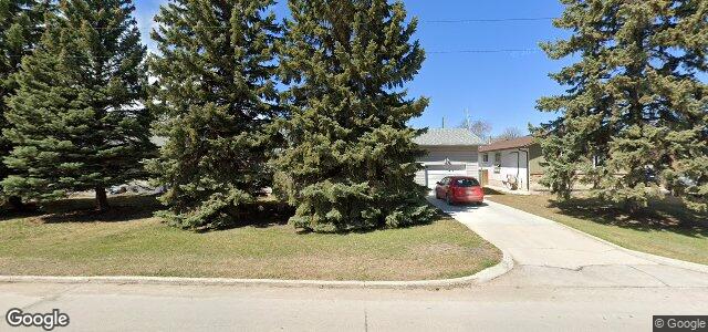Larawan ng 27 Riverbend Avenue sa Winnipeg, Manitoba
