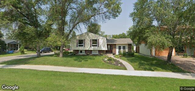 Larawan ng 275 Riel Avenue sa Winnipeg, Manitoba