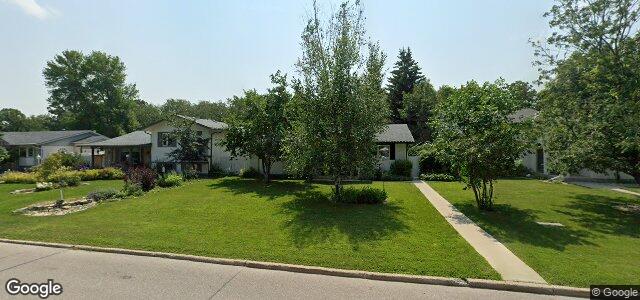 Photo of 288 Riel Avenue in Winnipeg, Manitoba