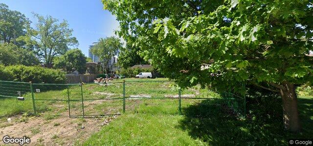 30 Woodlawn Avenue（加拿大曼尼托巴省溫尼伯市）房屋照片