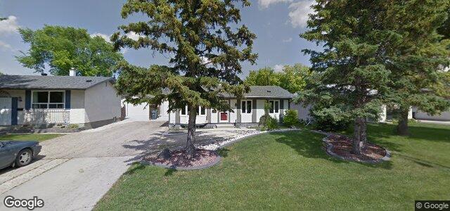 Larawan ng 31 Metz Street sa Winnipeg, Manitoba
