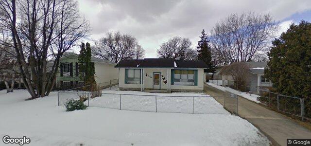 Larawan ng 34 Metz Street sa Winnipeg, Manitoba