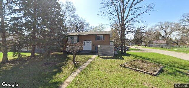 Larawan ng 350 Avalon Road sa Winnipeg, Manitoba