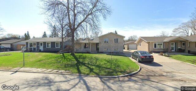 Larawan ng 358 Riel Avenue sa Winnipeg, Manitoba