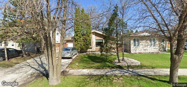 Larawan ng 361 Riel Avenue sa Winnipeg, Manitoba