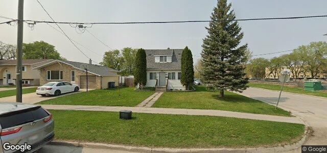 Larawan ng 37 Riel Avenue sa Winnipeg, Manitoba