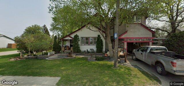 Larawan ng 38 Riel Avenue sa Winnipeg, Manitoba