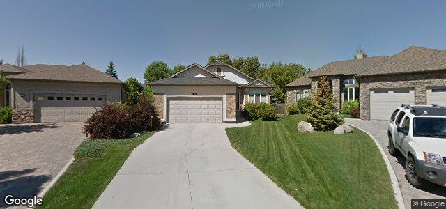 Photo of 38 Riverhaven Grove in Winnipeg, Manitoba