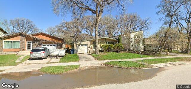 Larawan ng 385 Riel Avenue sa Winnipeg, Manitoba
