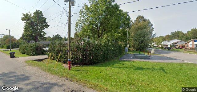 Larawan ng 396 River Road sa Winnipeg, Manitoba