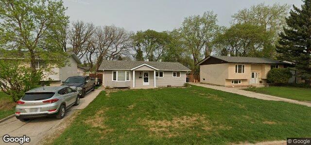 Larawan ng 40 Minnetonka Street sa Winnipeg, Manitoba