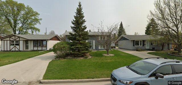 Larawan ng 42 Glenthorne Crescent sa Winnipeg, Manitoba