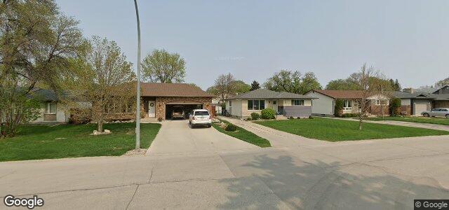 Larawan ng 43 Metz Street sa Winnipeg, Manitoba