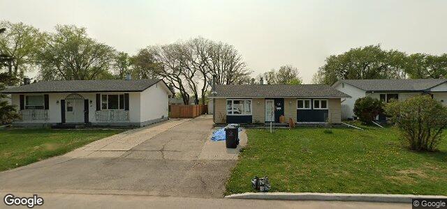 43 Oakridge Bay（加拿大曼尼托巴省温尼伯市）房屋照片