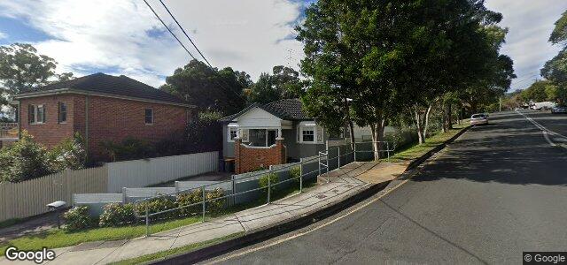 Larawan ng 43 Woodlawn Avenue sa Winnipeg, Manitoba