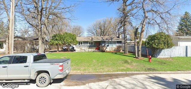 Larawan ng 433 Avalon Road sa Winnipeg, Manitoba