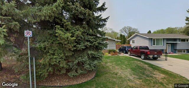 Larawan ng 49 Glenthorne Crescent sa Winnipeg, Manitoba
