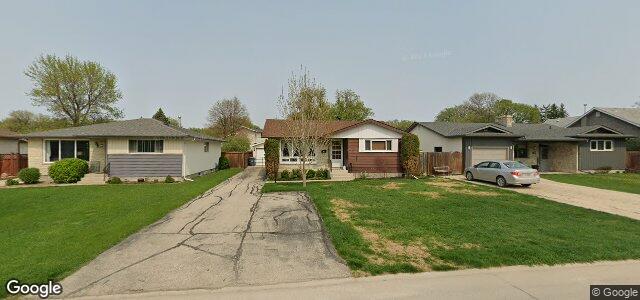 Larawan ng 51 Metz Street sa Winnipeg, Manitoba