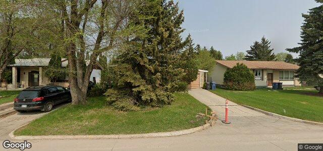 Larawan ng 52 Minnetonka Street sa Winnipeg, Manitoba