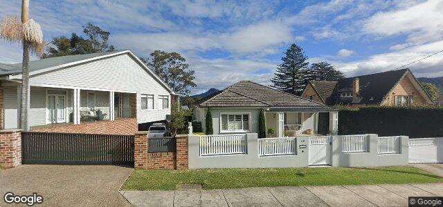 Larawan ng 56 Woodlawn Avenue sa Winnipeg, Manitoba