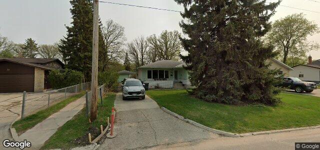 Larawan ng 58 Riverbend Avenue sa Winnipeg, Manitoba