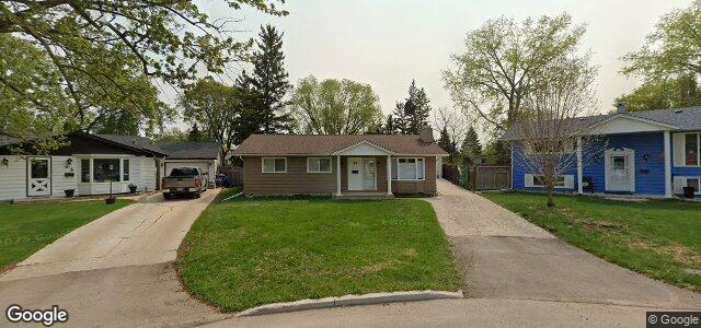 Larawan ng 59 Oakridge Bay sa Winnipeg, Manitoba