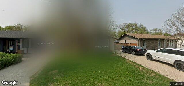 Larawan ng 63 Robertson Crescent sa Winnipeg, Manitoba