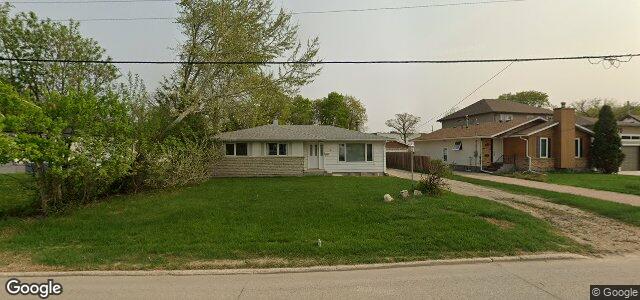 Larawan ng 64 Riverbend Avenue sa Winnipeg, Manitoba