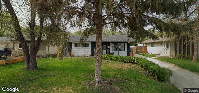 Larawan ng 67 Robertson Crescent sa Winnipeg, Manitoba
