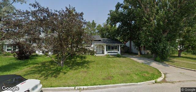 Larawan ng 68 Fernleaf Drive sa Winnipeg, Manitoba